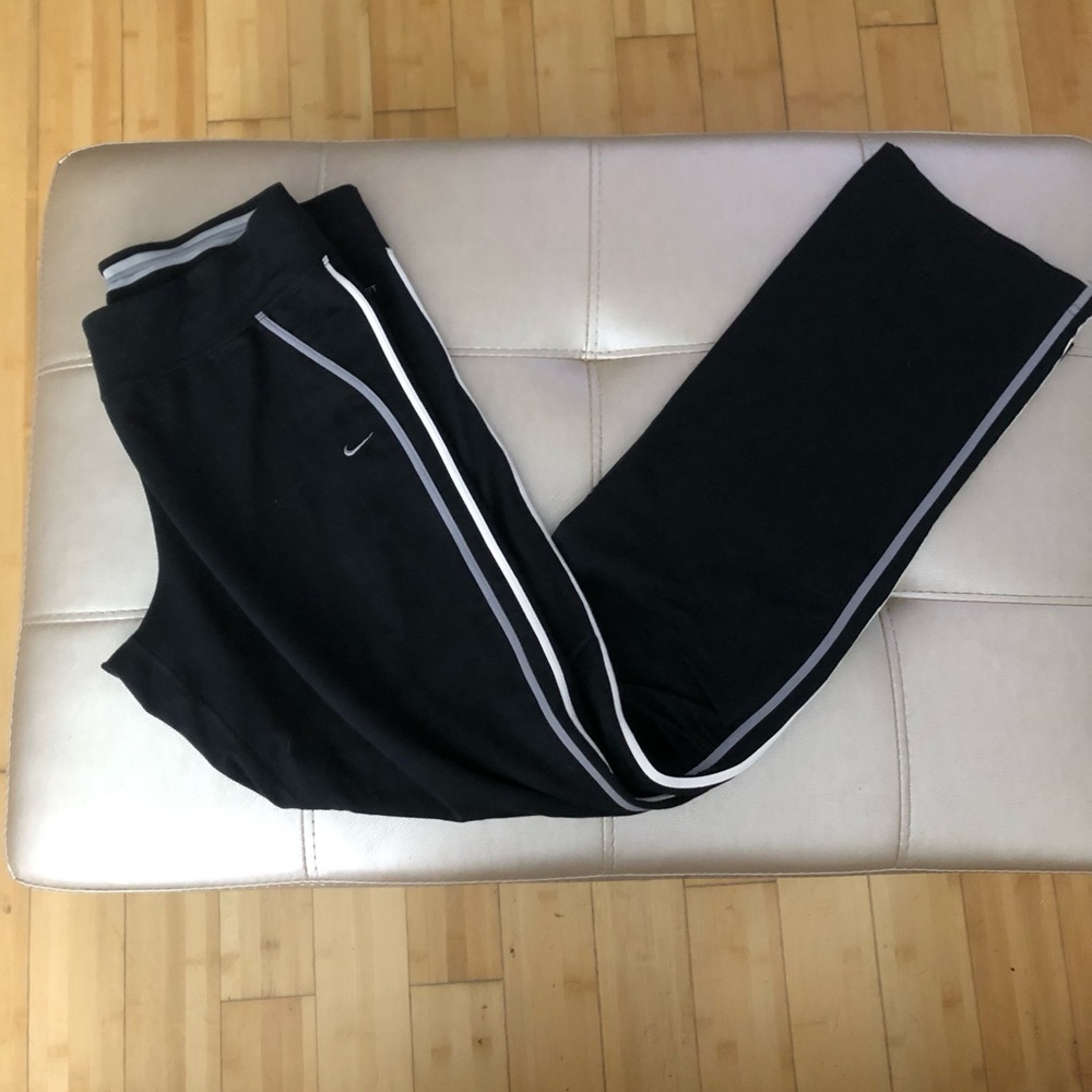 Nike Sz L (12-14) Athletic Pants